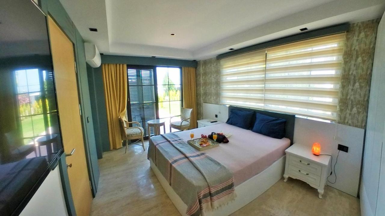 Fun&Sun River Villas With Amazing Landscape 5+1 เบเลก ภายนอก รูปภาพ